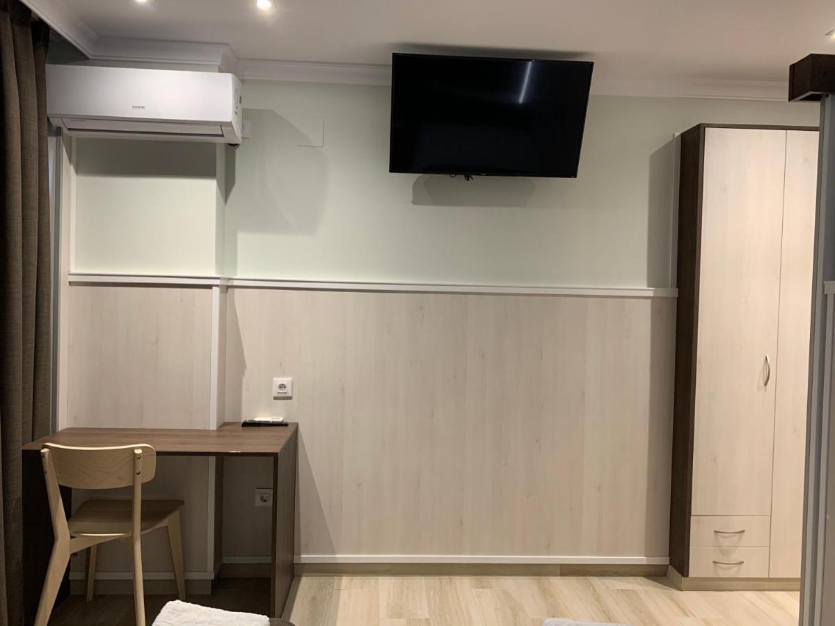 סאבאדל Hotel Ric מראה חיצוני תמונה